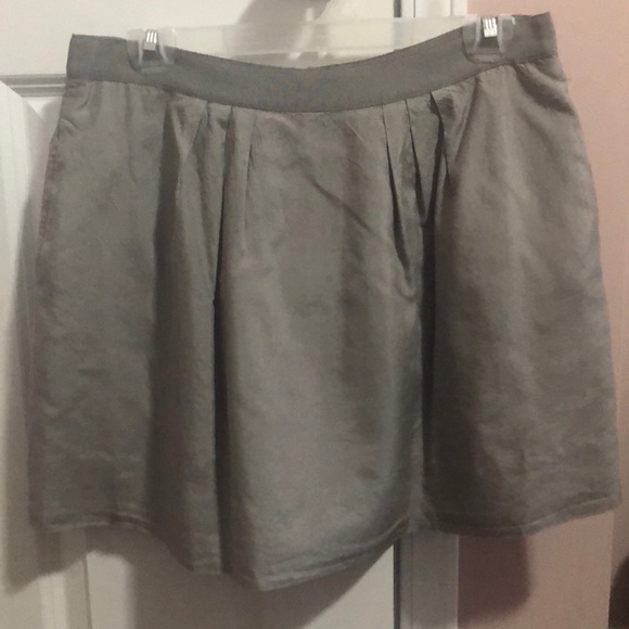Silver J Crew Skirt - Picture 1 of 3